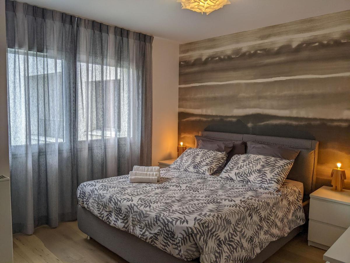 Le Bleu Du Lac 3 Etoiles - Secteur Recherche, Calme & Familiale, A 300M Du Lac & De La Vieille Ville, Garage Prive آنسي المظهر الخارجي الصورة